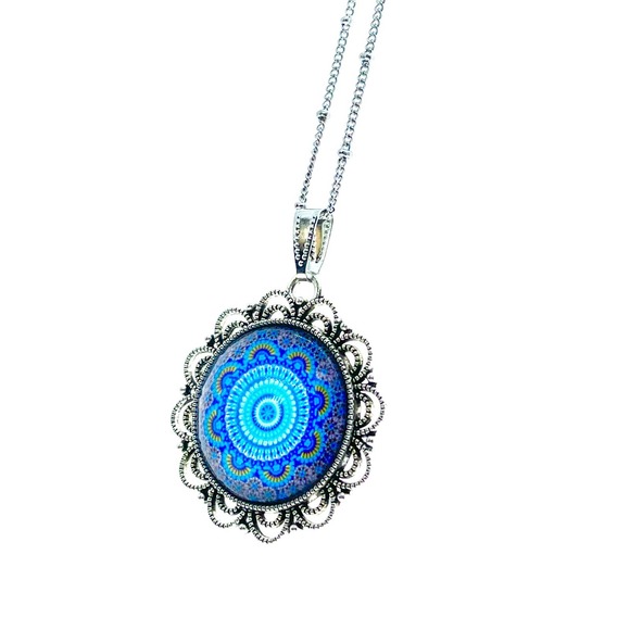 Mosaic Mandala Big Round Necklace - Picture 5 of 6